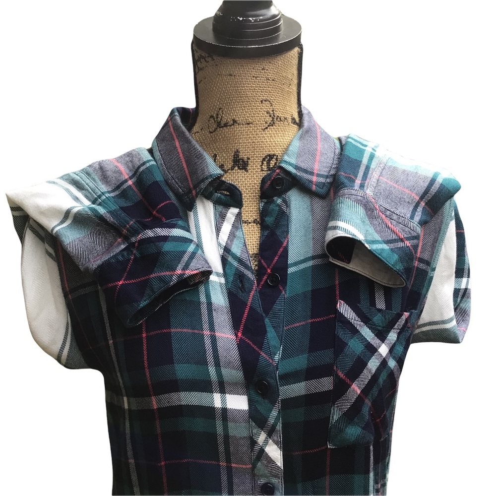 Rails Plaid Button Down Shirt - Like New - image 4